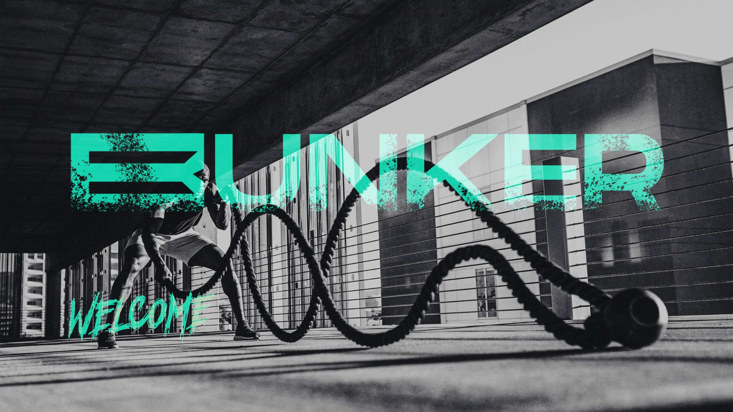 Imagen de portada con un hombre entrenando en el gimnasio Bunkerfitclub.